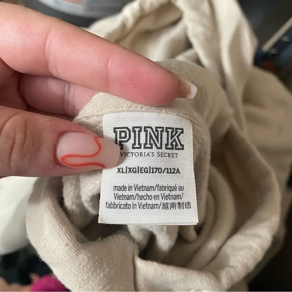 Victoria's Secret PINK Cream Pullover Cozy Hoodie Sweatshirt - Picture 4 of 4